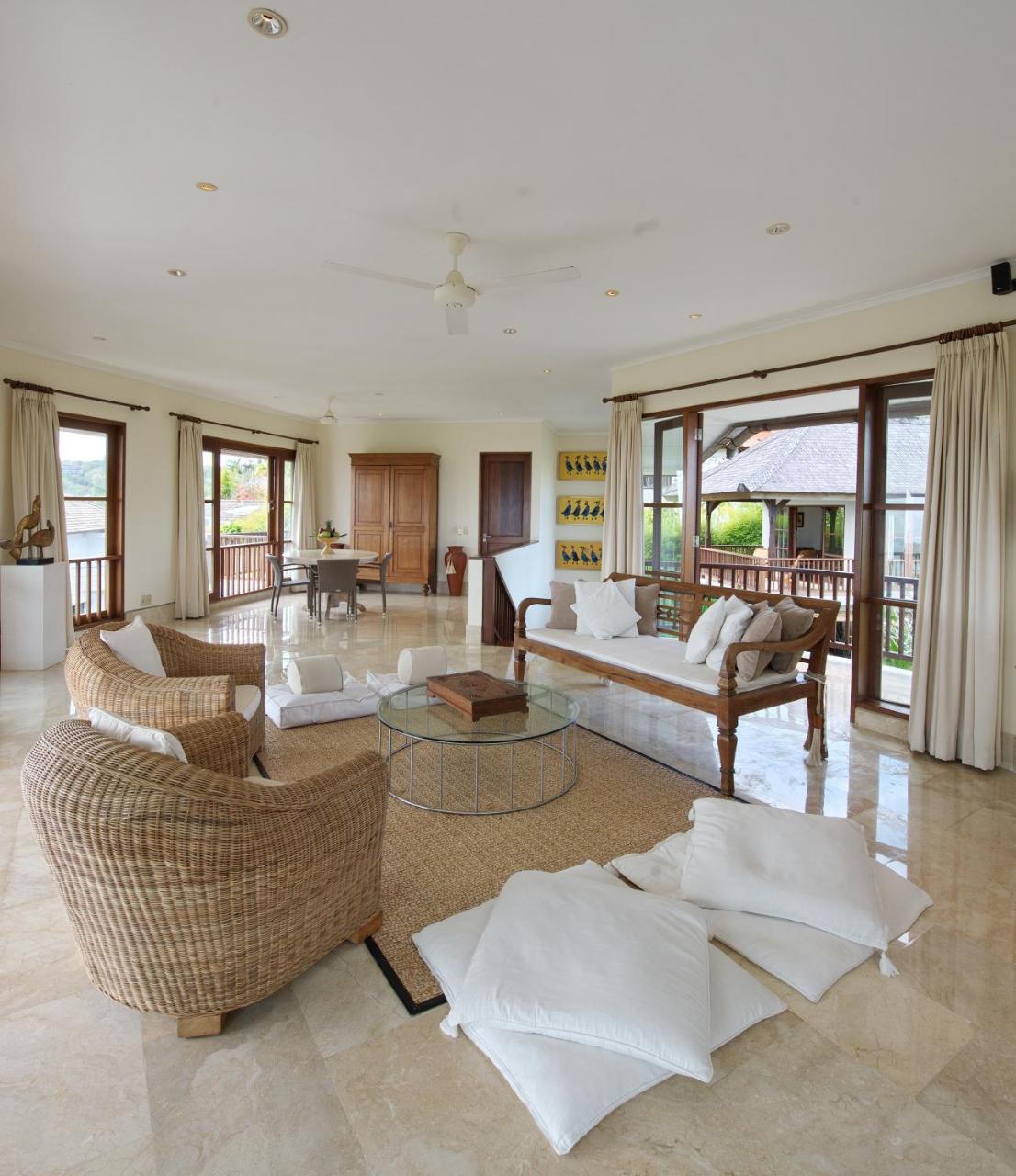 Villa Ali Agung Pecatu Екстериор снимка