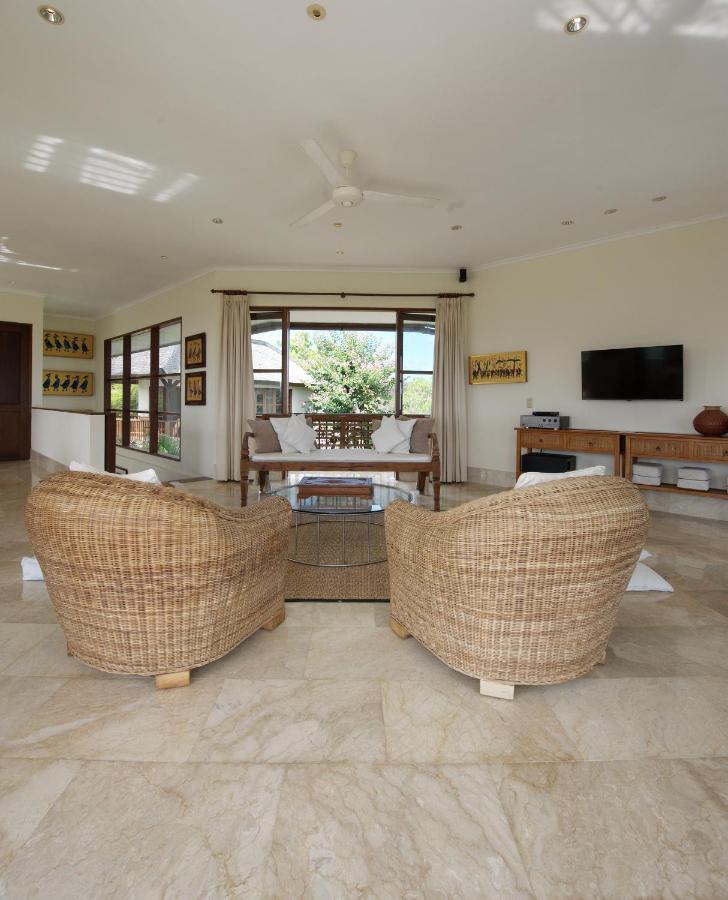 Villa Ali Agung Pecatu Екстериор снимка